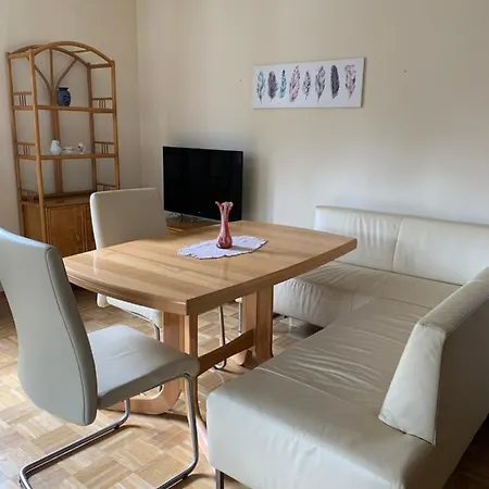 Nettes 2 Autobahnnahe Apartament Graz